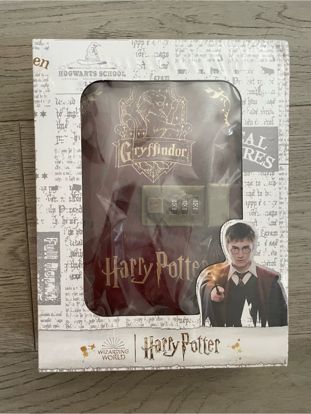 Harry Potter Gryffindor Locking Journal